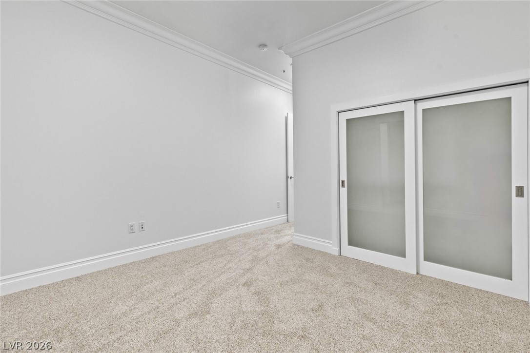 4525 Dean Martin Drive 304