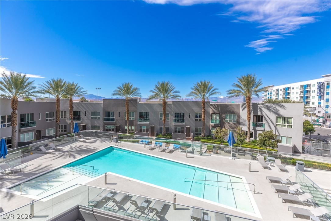 4525 Dean Martin Drive 304