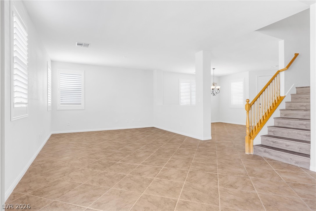 5616 Dunshee Vista Avenue