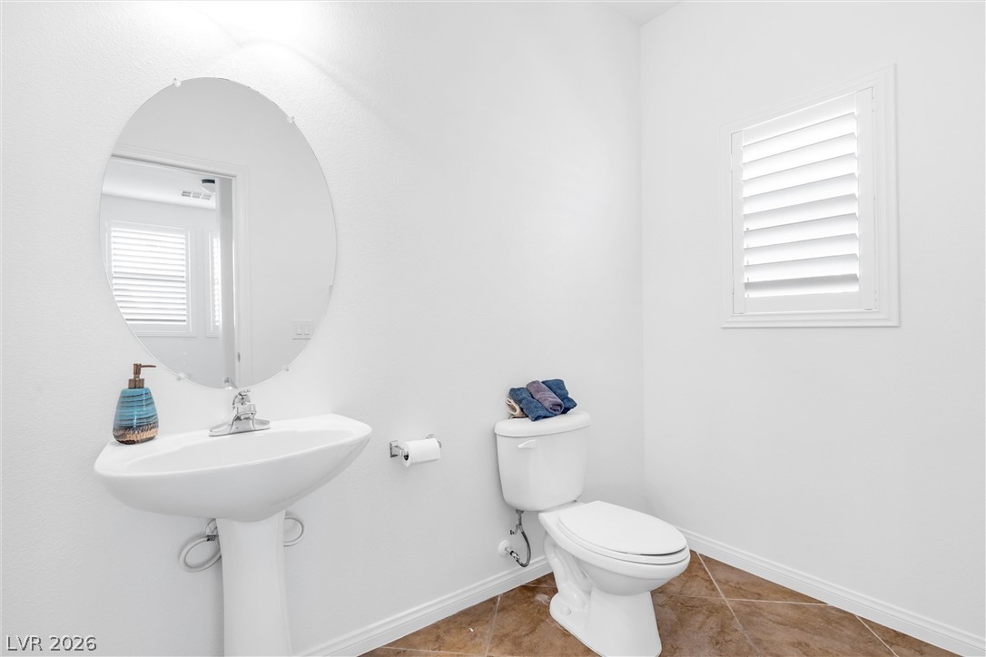 5616 Dunshee Vista Avenue