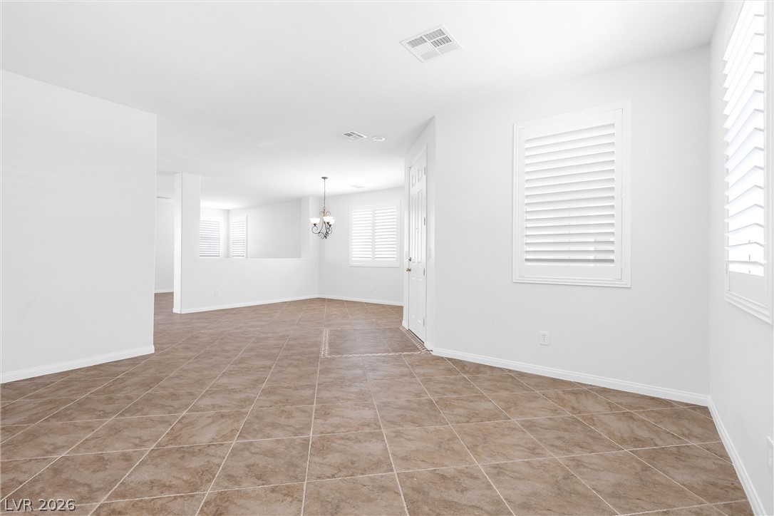 5616 Dunshee Vista Avenue