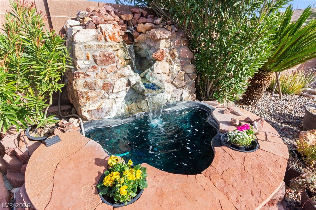 5906 Moon Garden Street