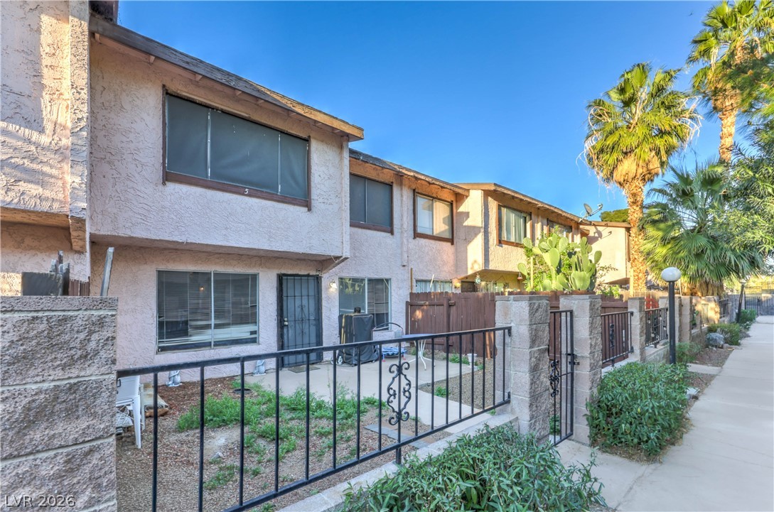 4338 Caliente Street 5