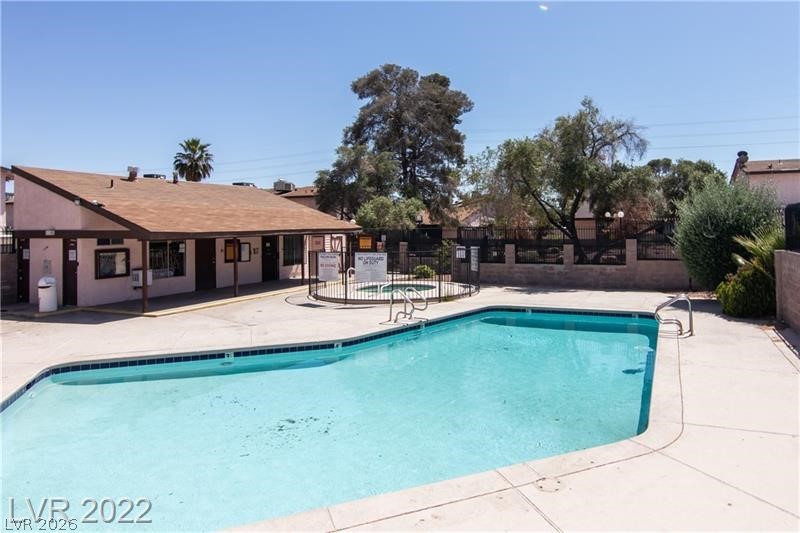 4338 Caliente Street 5