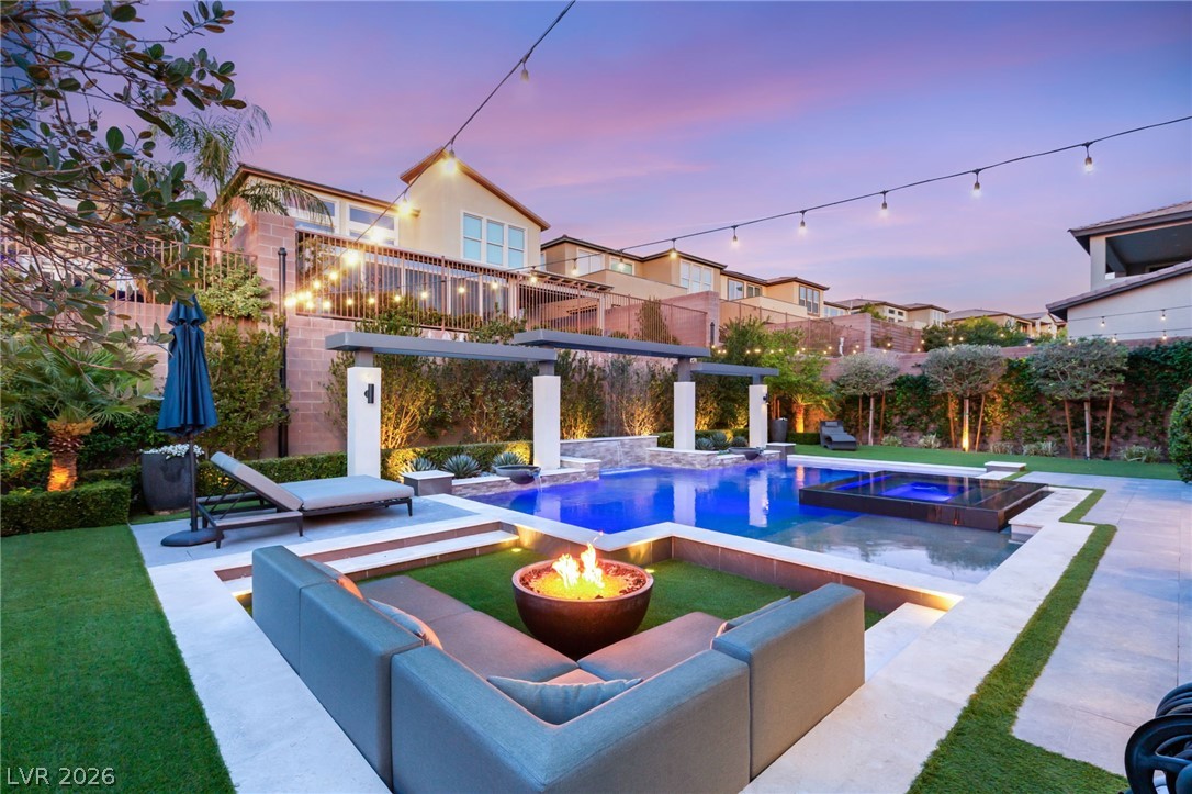 2158 Alto Vista Drive