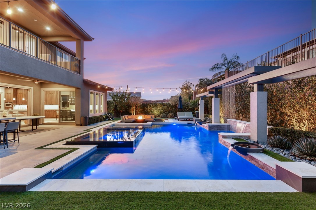 2158 Alto Vista Drive