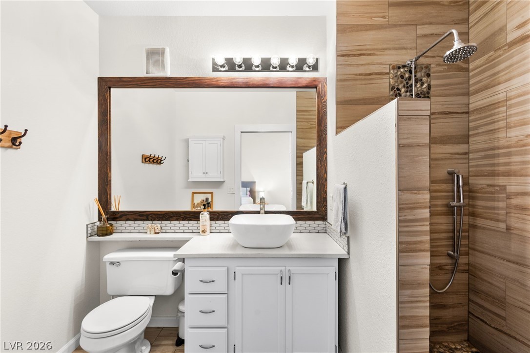 1830 North Buffalo Drive 2097