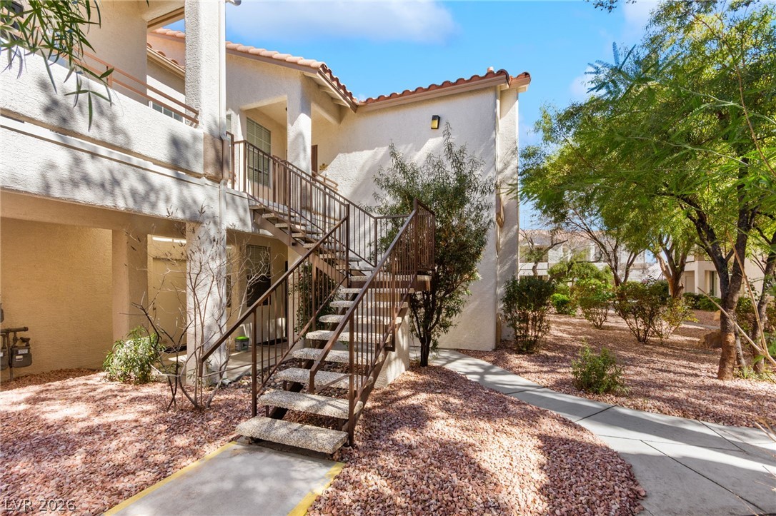 1830 North Buffalo Drive 2097