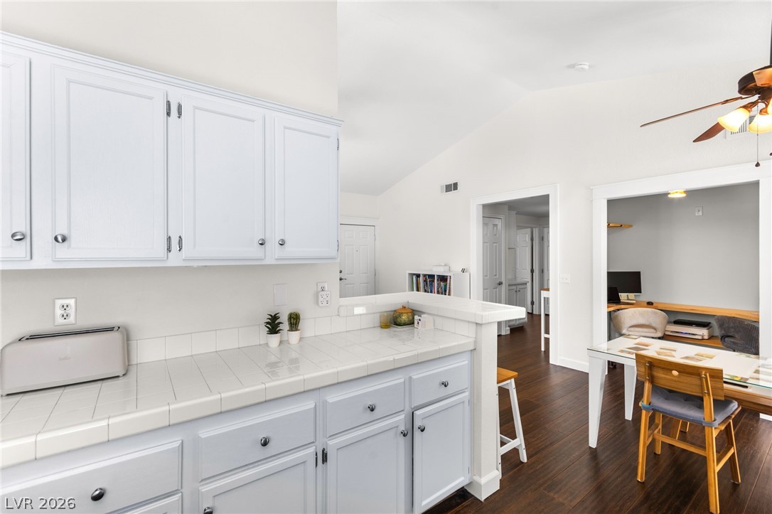 1830 North Buffalo Drive 2097