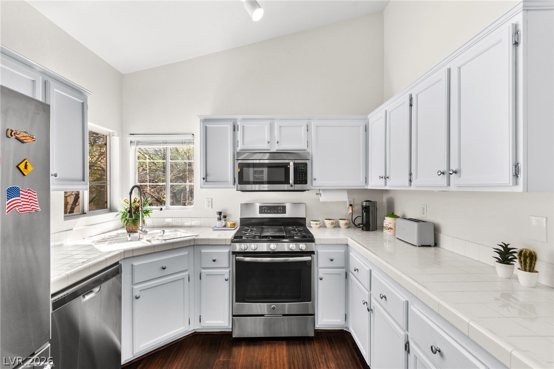 1830 North Buffalo Drive 2097