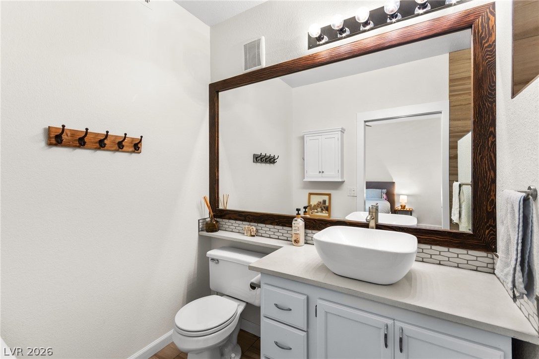 1830 North Buffalo Drive 2097