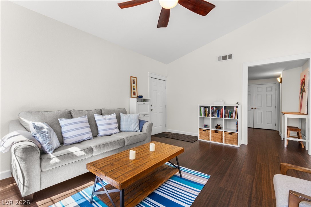 1830 North Buffalo Drive 2097