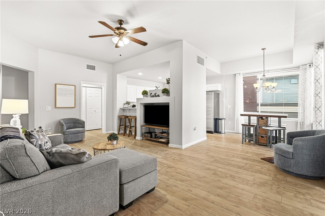 43 East Agate Avenue 209