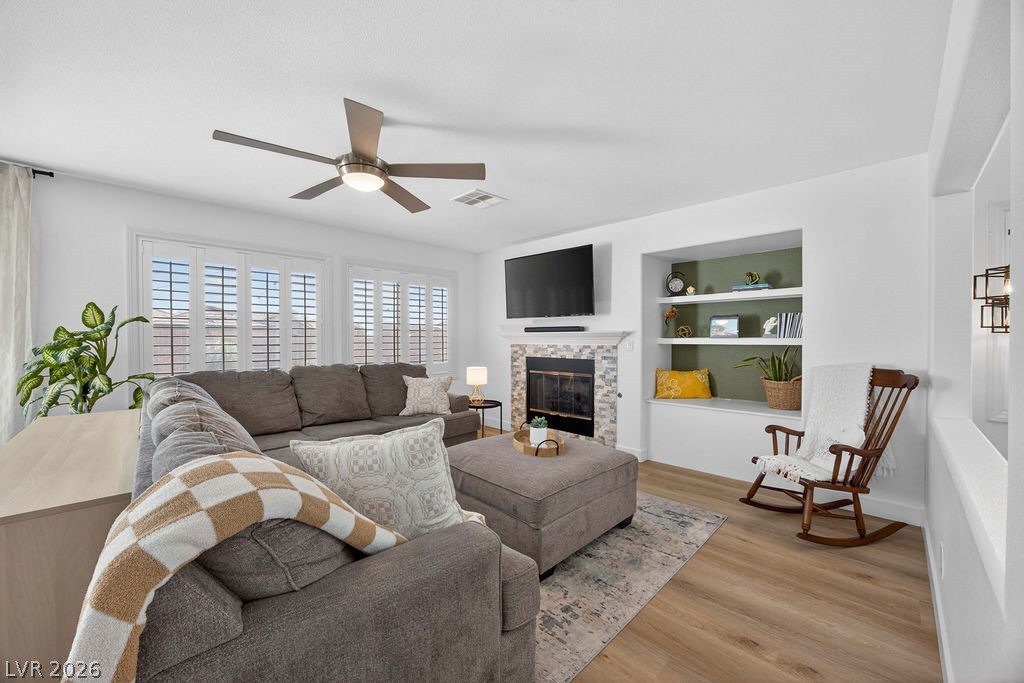 7030 Oakwood Pines Court
