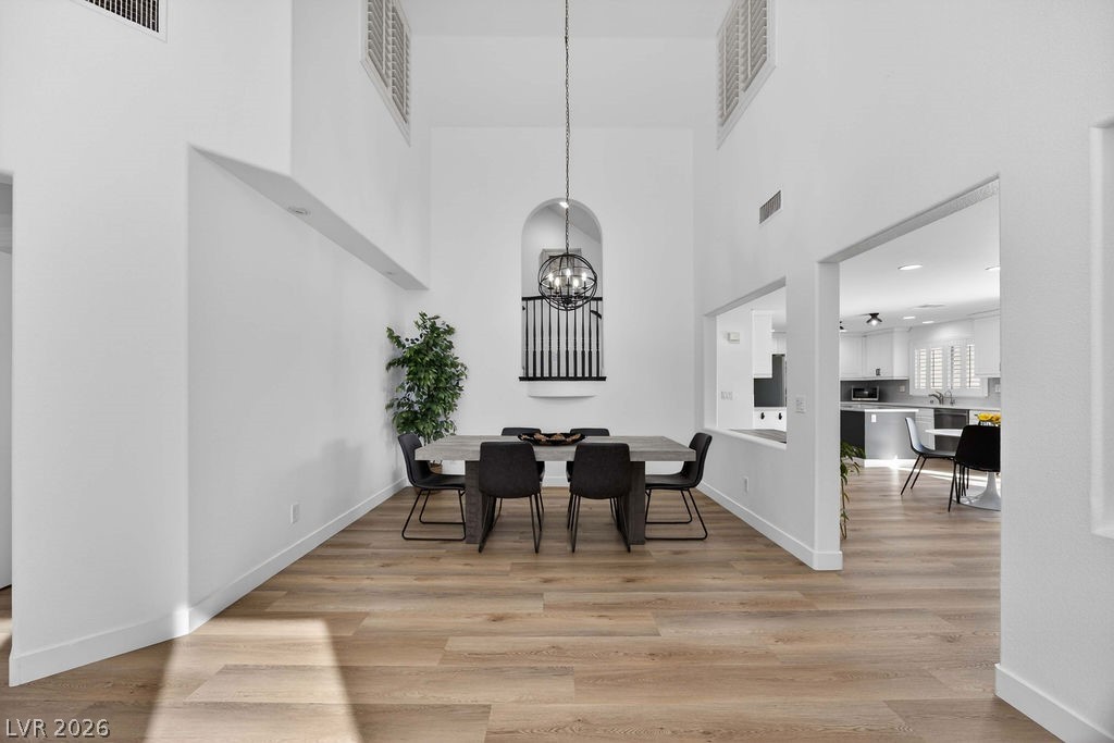 7030 Oakwood Pines Court