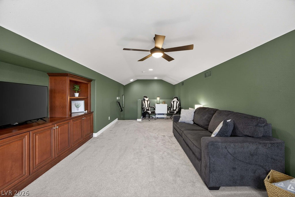 7030 Oakwood Pines Court