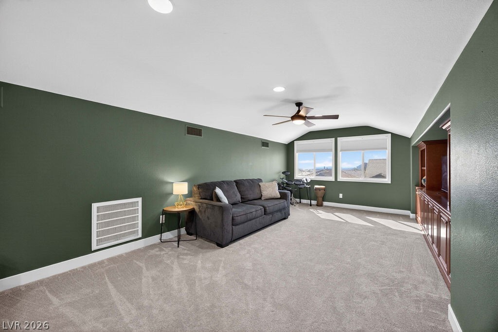 7030 Oakwood Pines Court