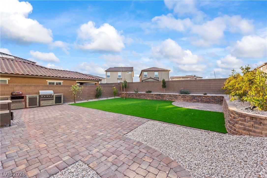 7023 Wildhorse Creek Street