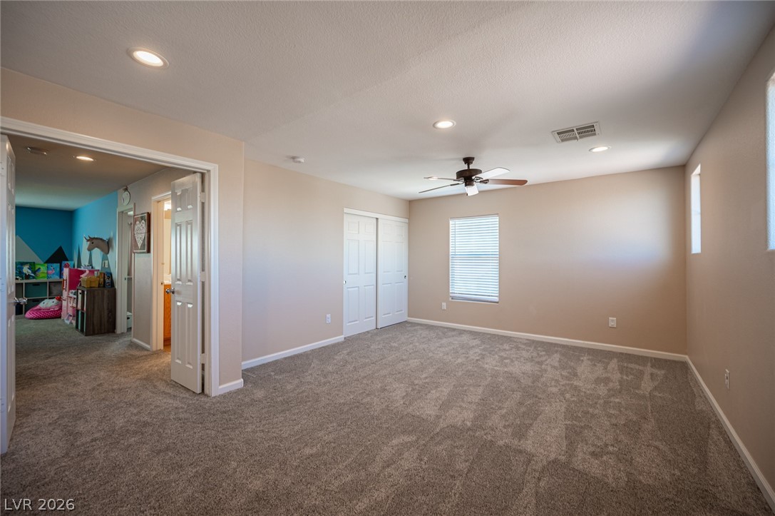 925 Cascade Light Avenue