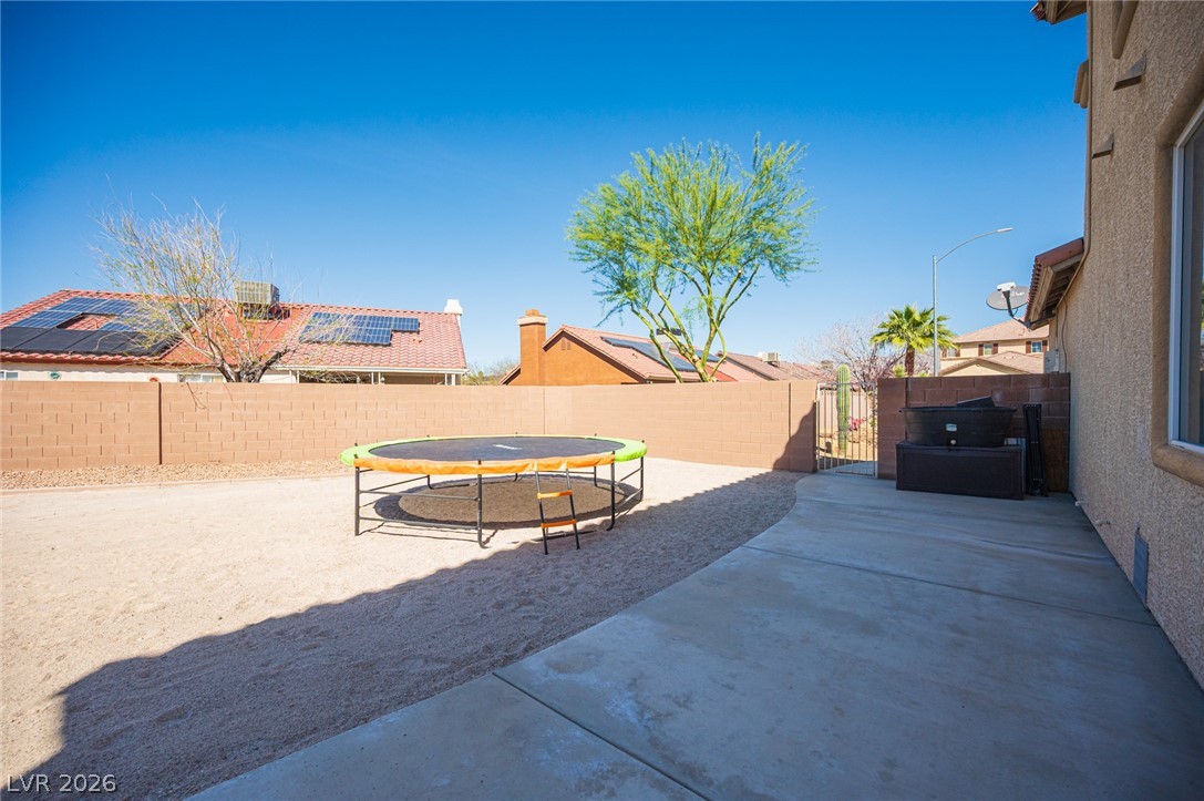 925 Cascade Light Avenue