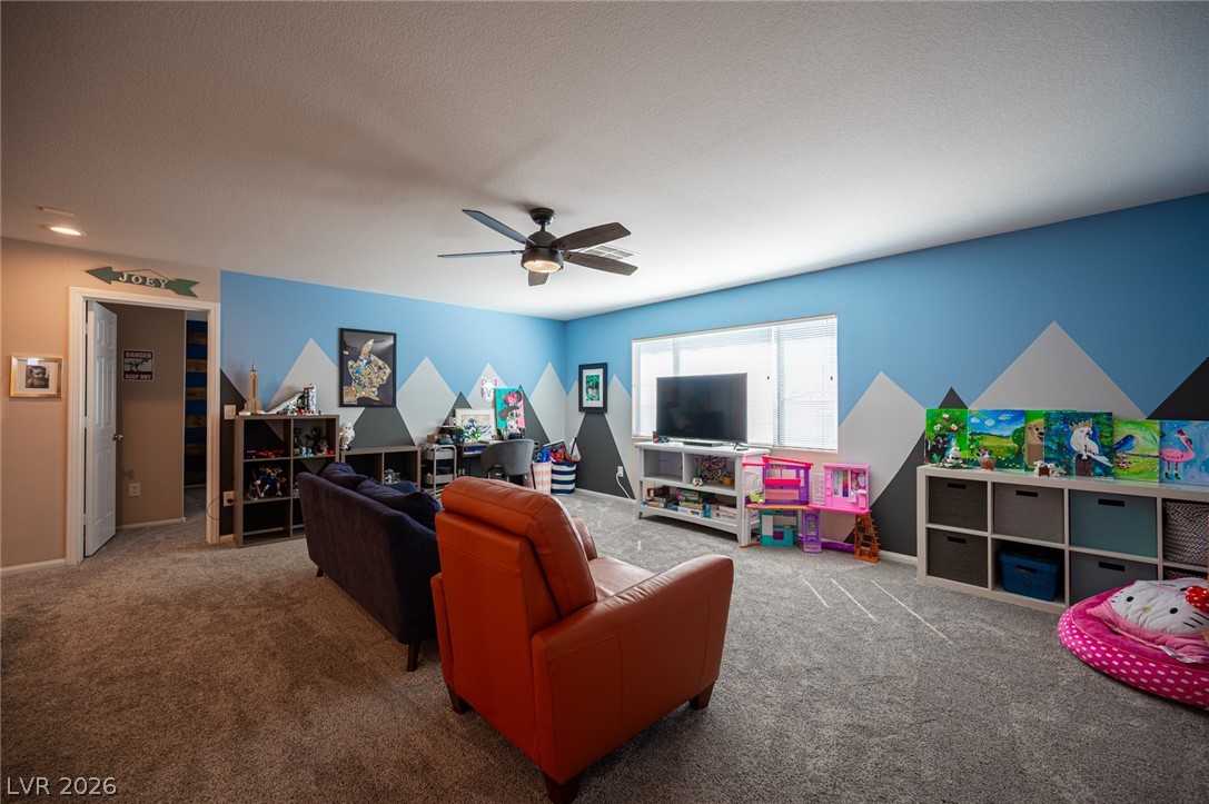 925 Cascade Light Avenue