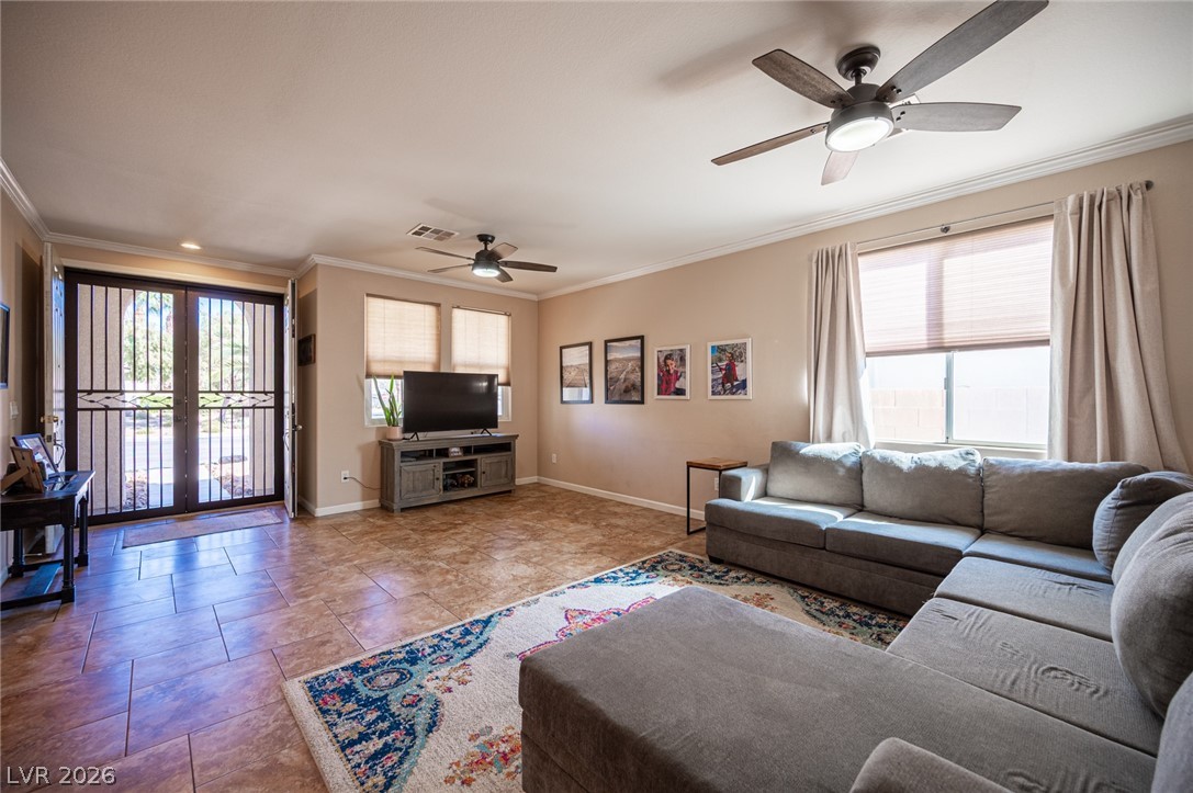 925 Cascade Light Avenue