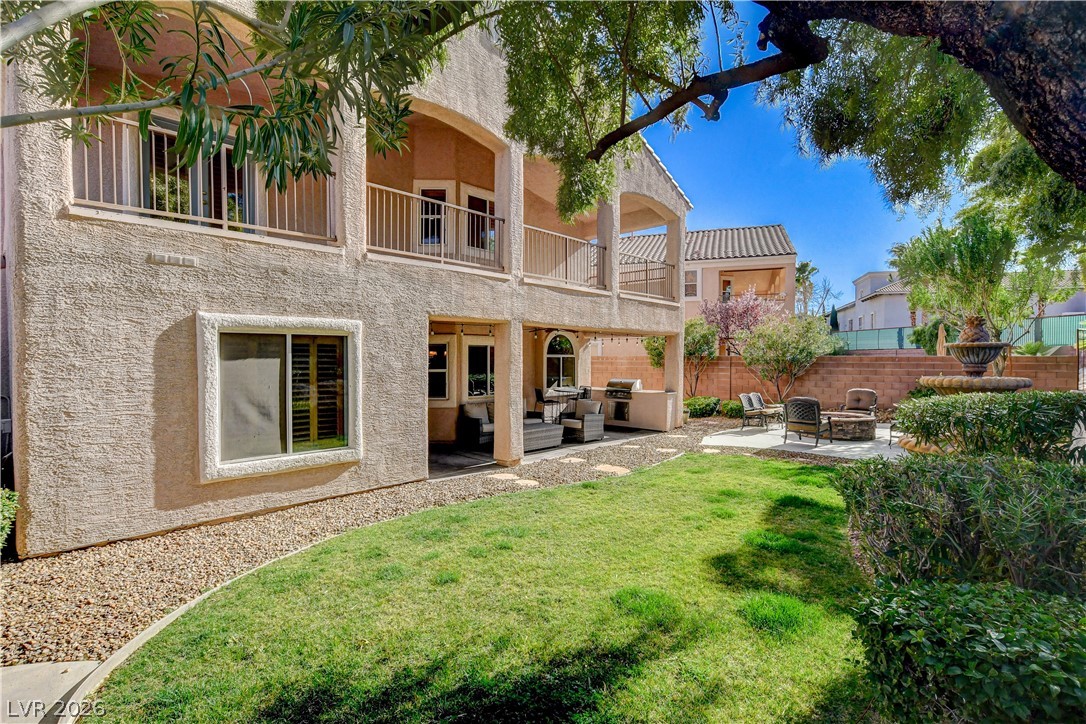 969 Puerta Del Sol Drive