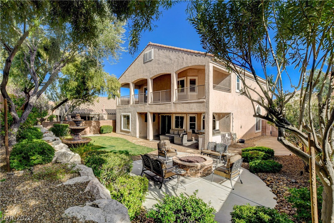 969 Puerta Del Sol Drive