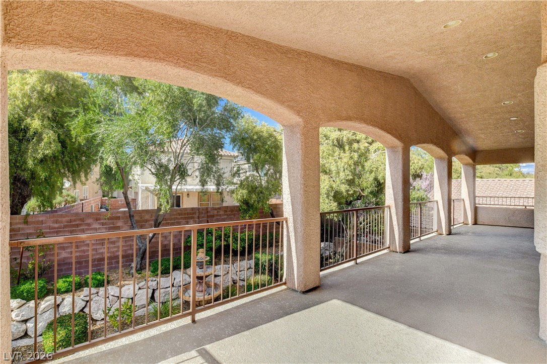 969 Puerta Del Sol Drive