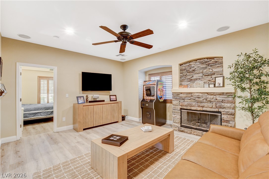 969 Puerta Del Sol Drive