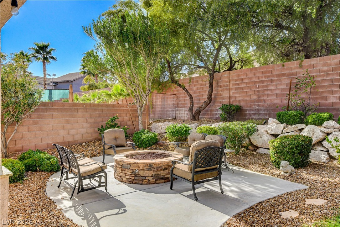 969 Puerta Del Sol Drive