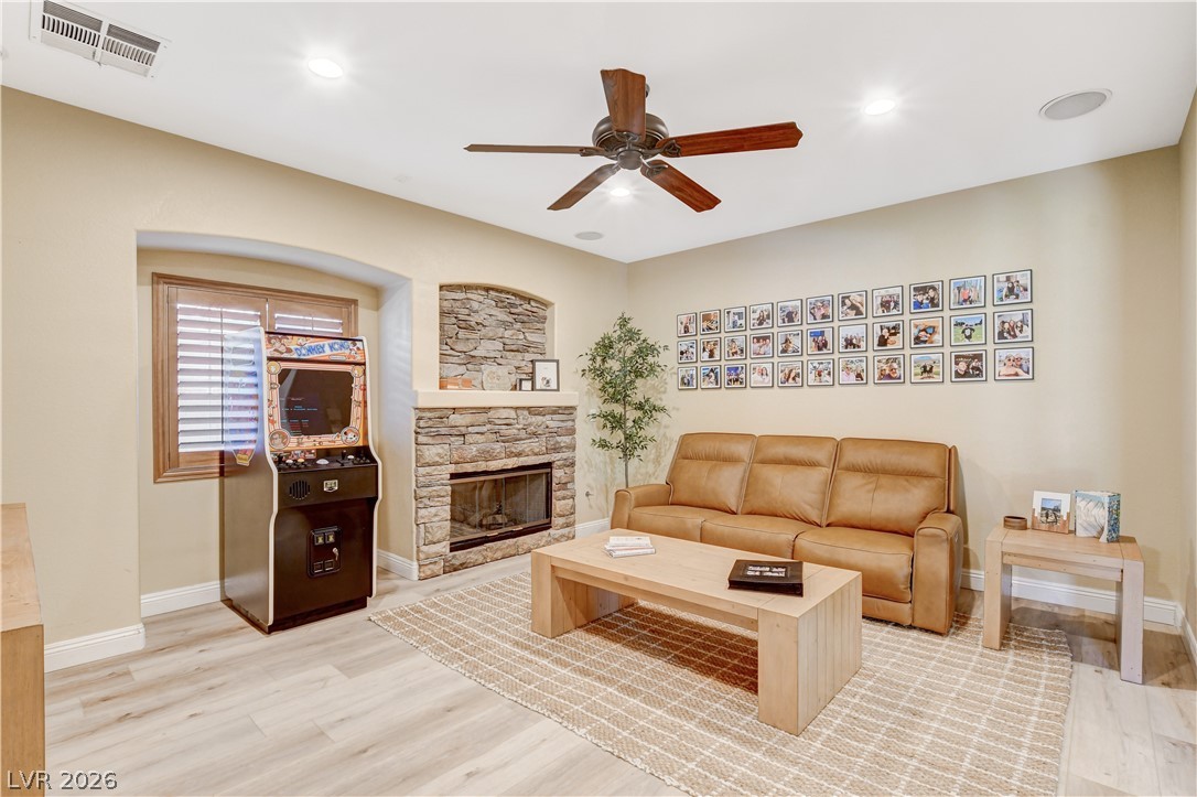 969 Puerta Del Sol Drive