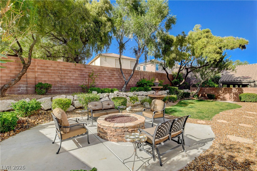 969 Puerta Del Sol Drive