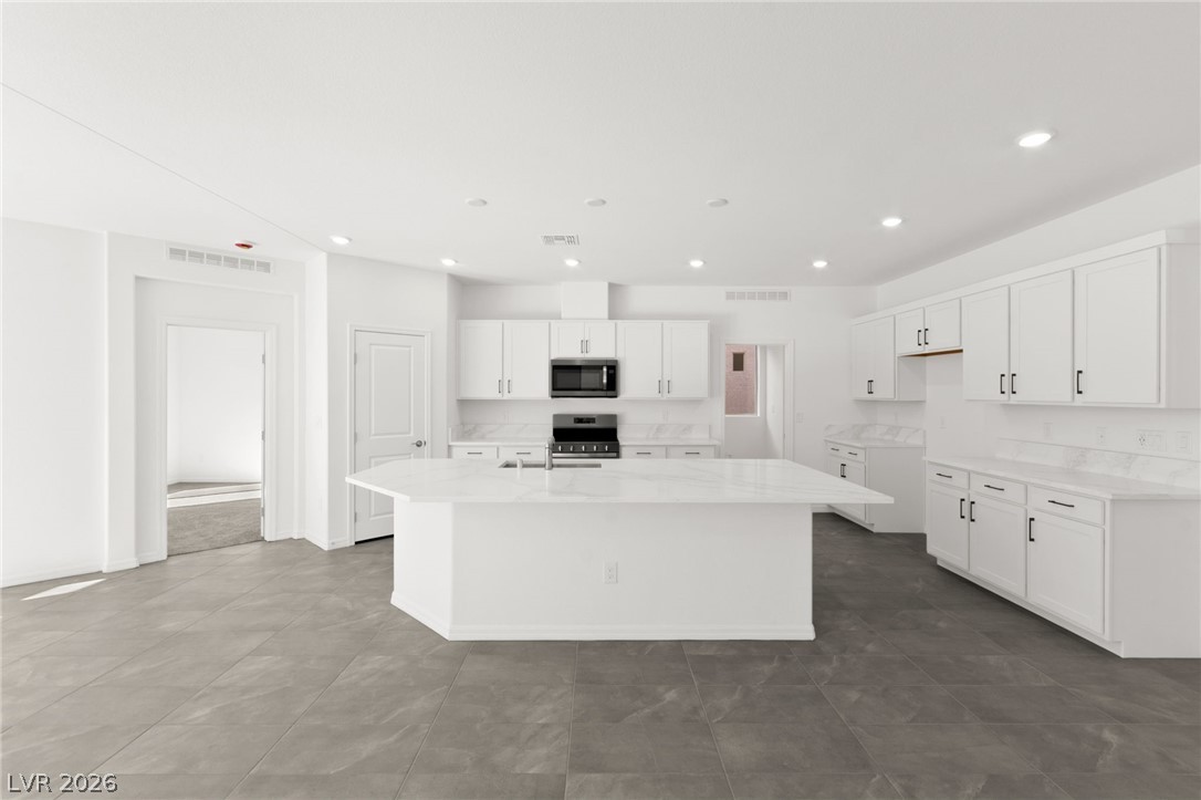 7443 Legacy Point Street