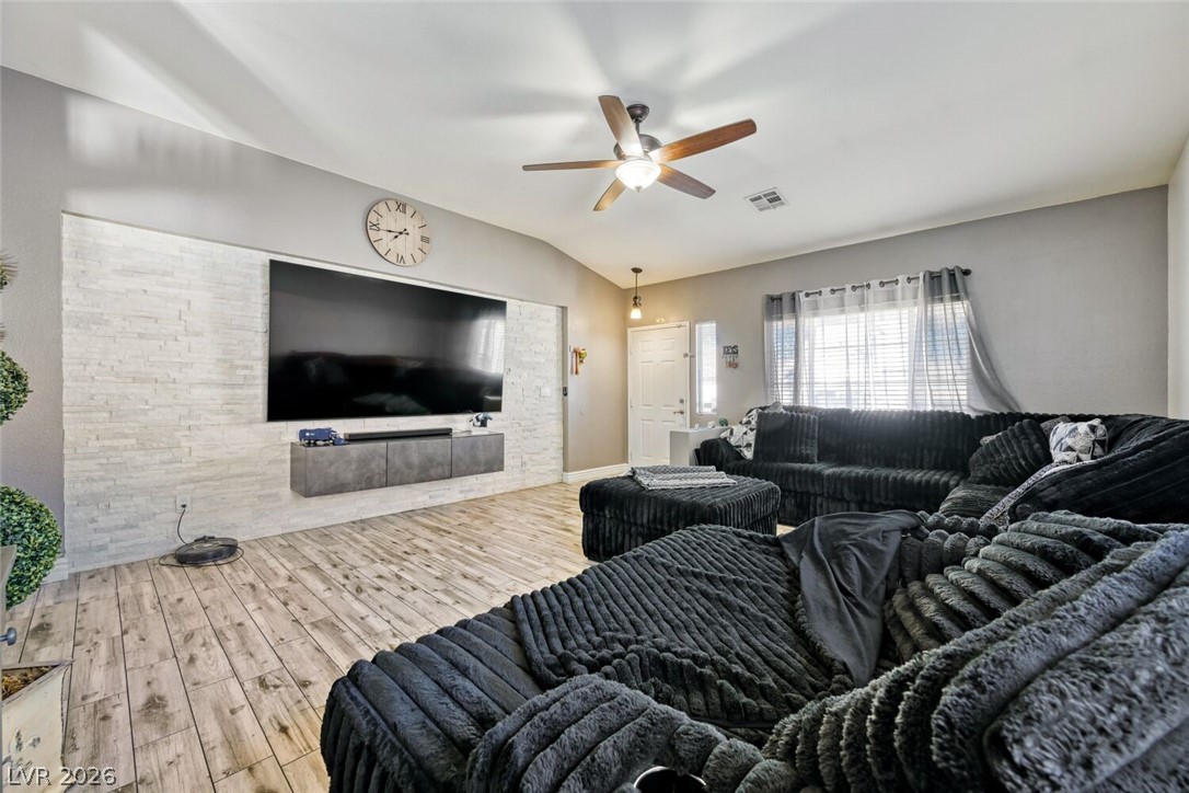829 Dulcet Drive