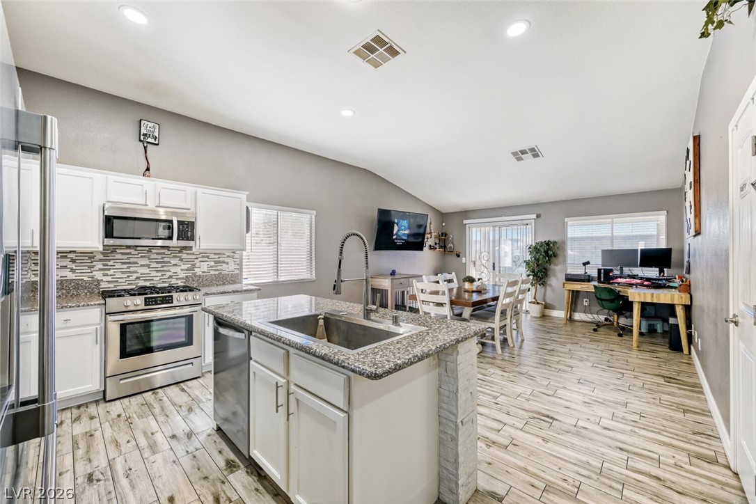 829 Dulcet Drive