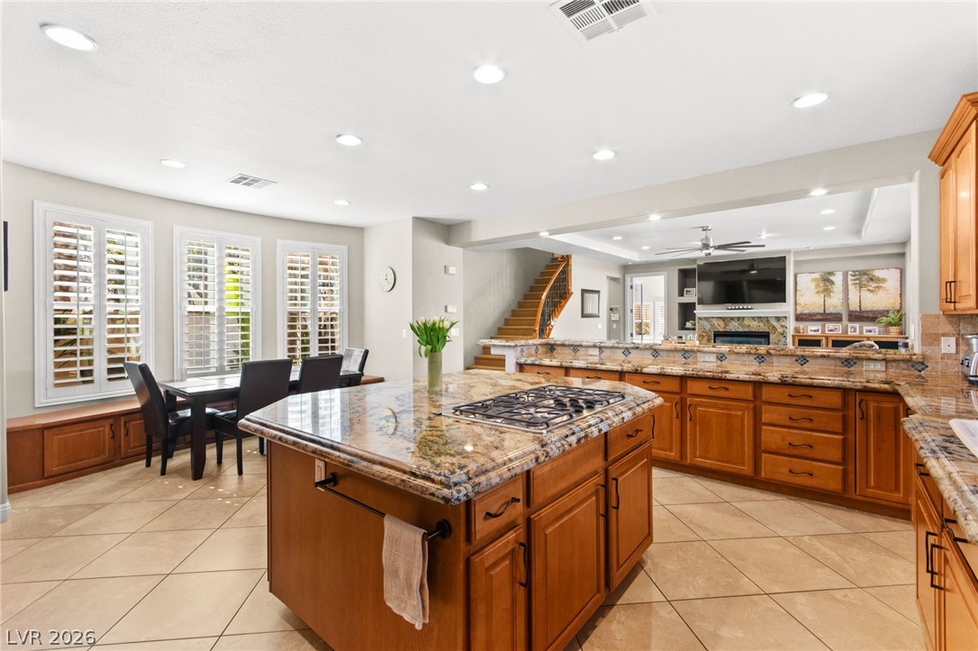 11558 Trevi Fountain Avenue