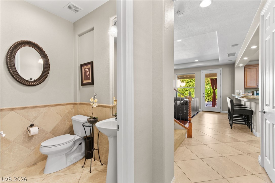 11558 Trevi Fountain Avenue