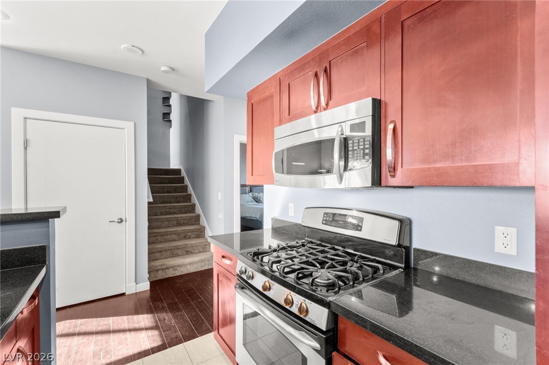 4555 Dean Martin Drive 102