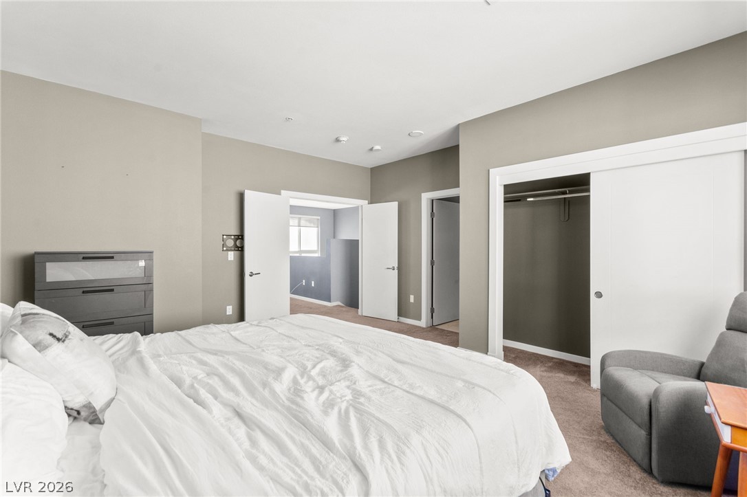 4555 Dean Martin Drive 102