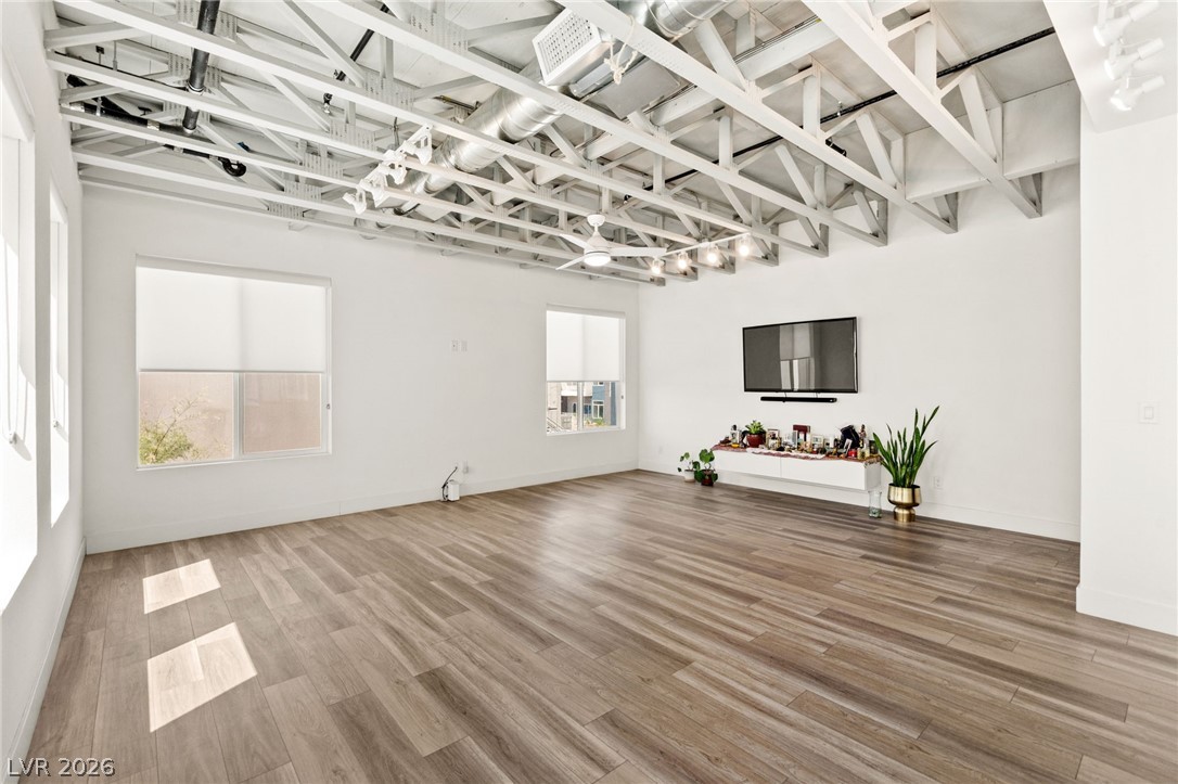 2860 Blue Key Court 2