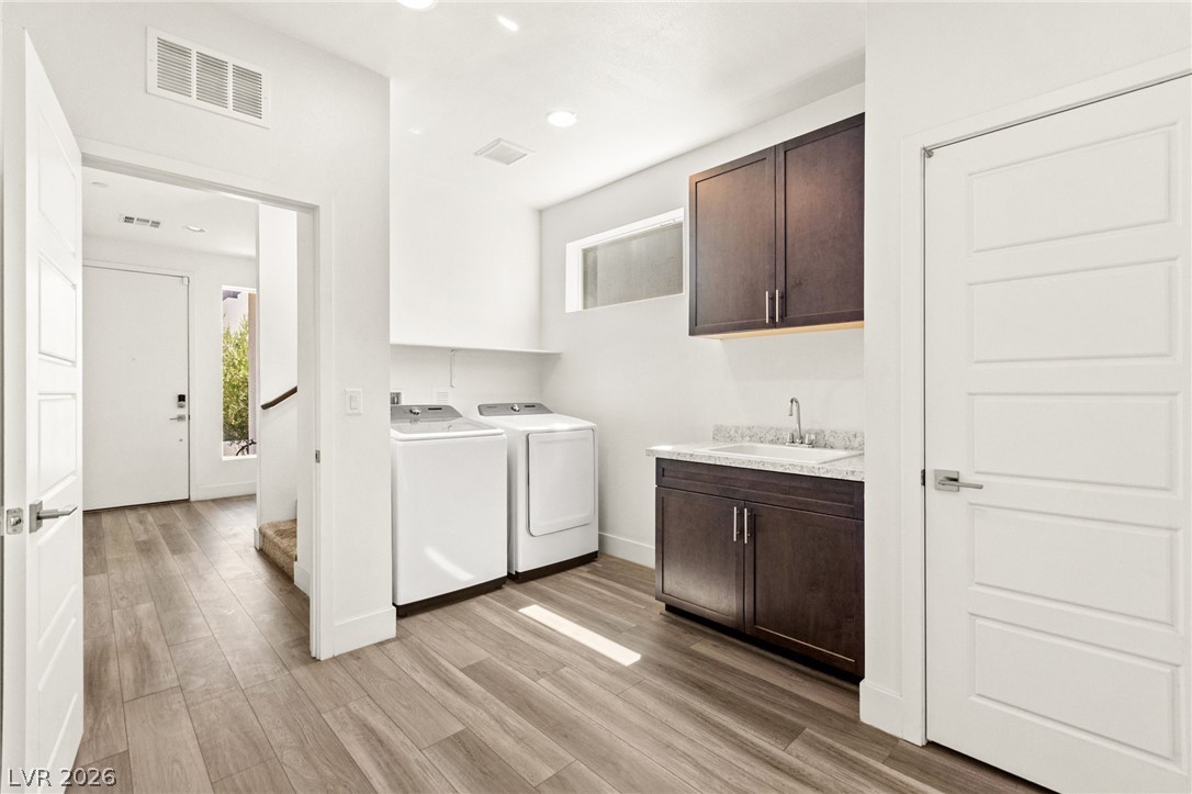 2860 Blue Key Court 2