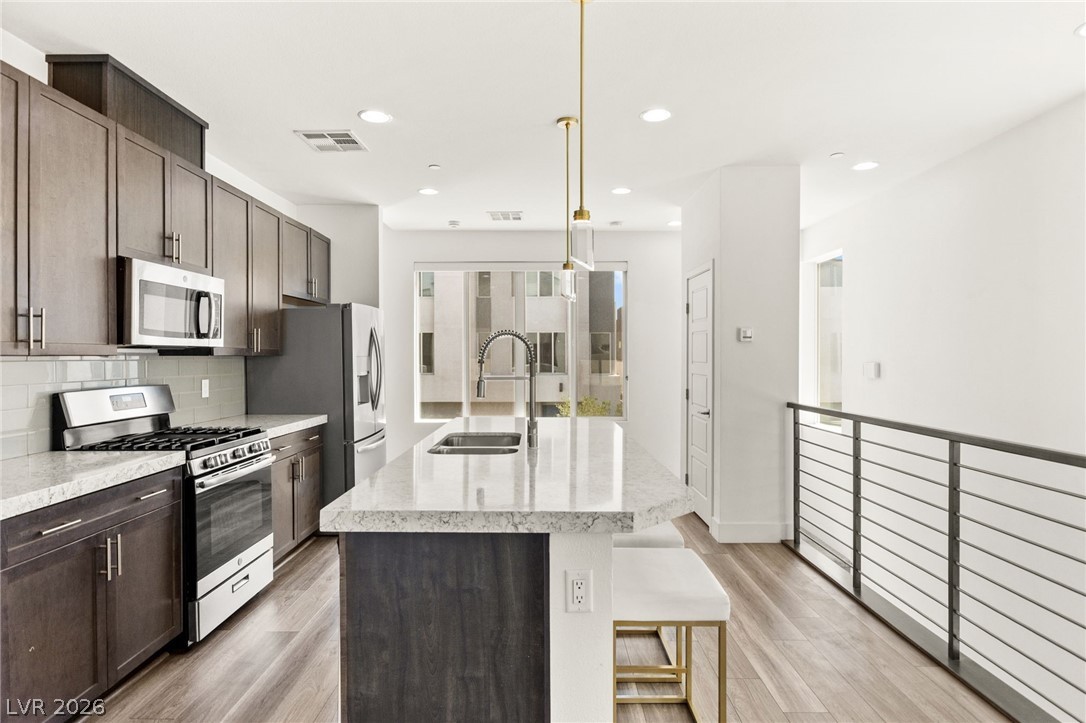 2860 Blue Key Court 2