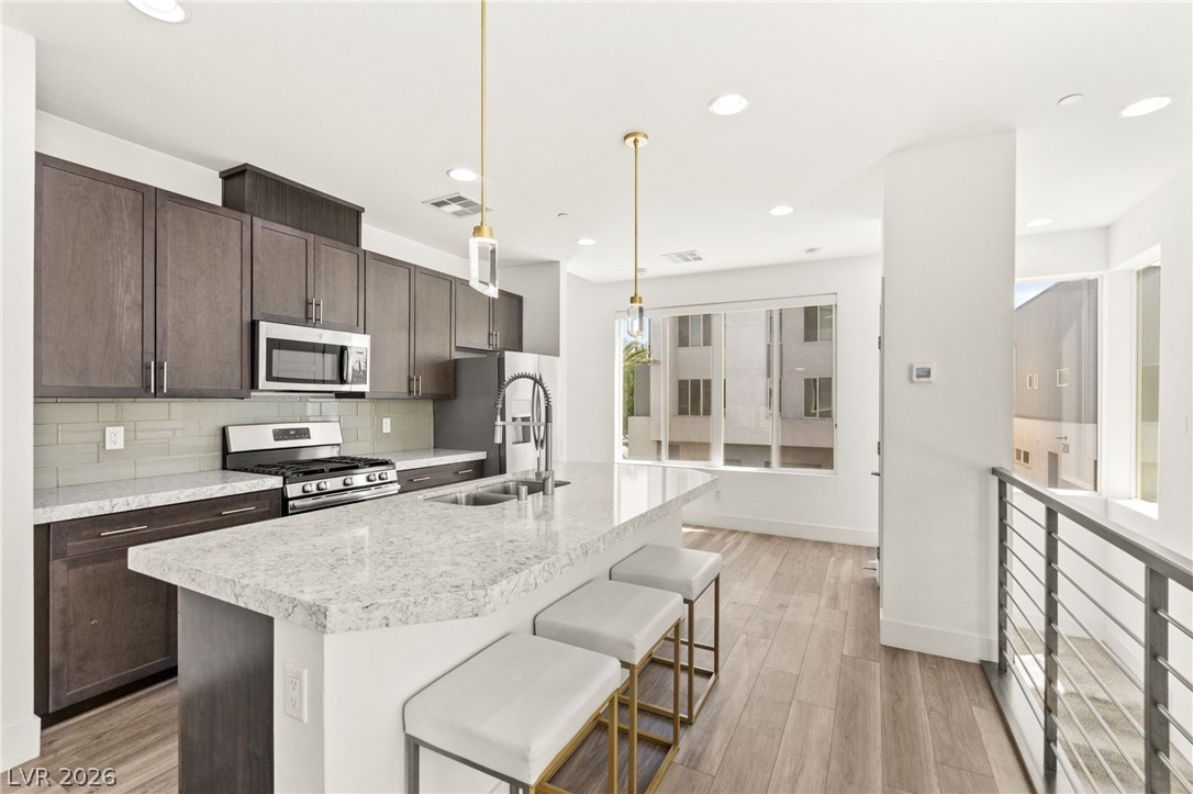 2860 Blue Key Court 2