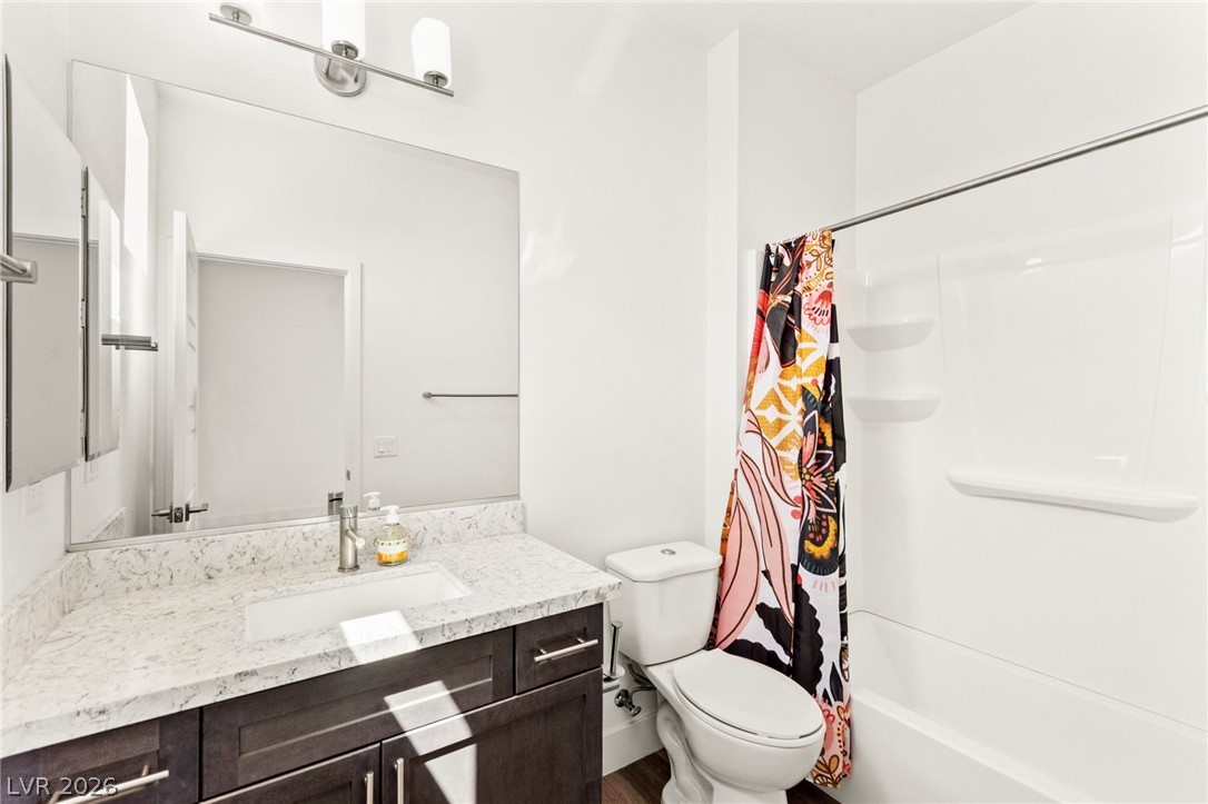 2860 Blue Key Court 2