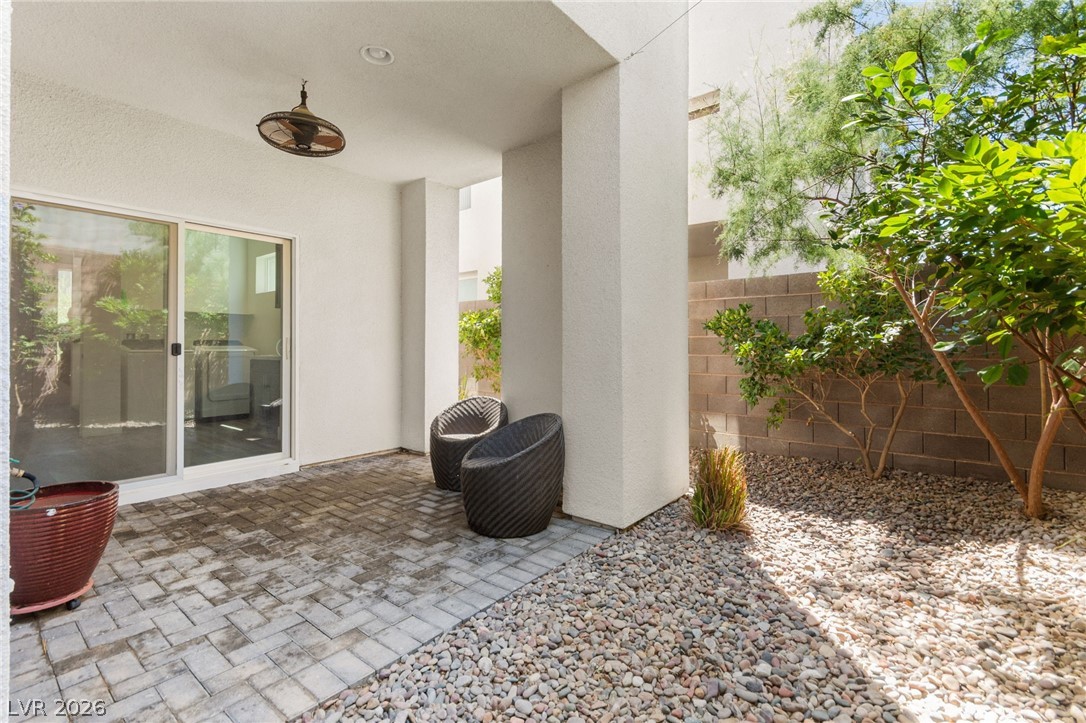 2860 Blue Key Court 2