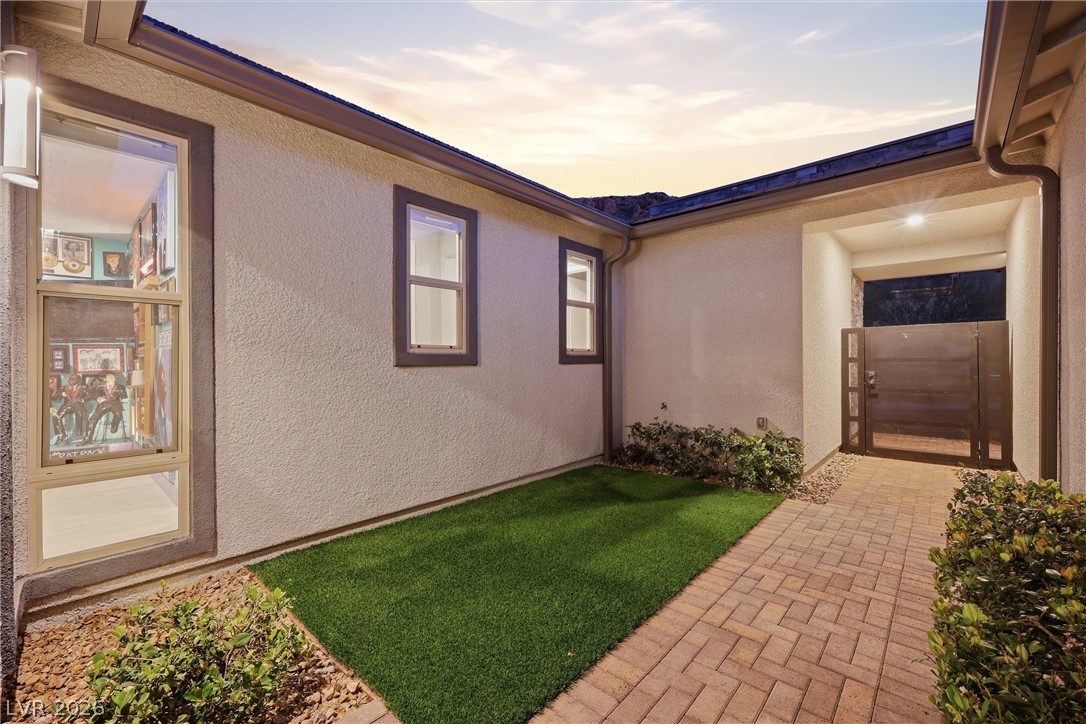 1996 Canyon Highlands Drive