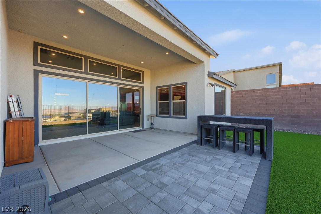 1996 Canyon Highlands Drive