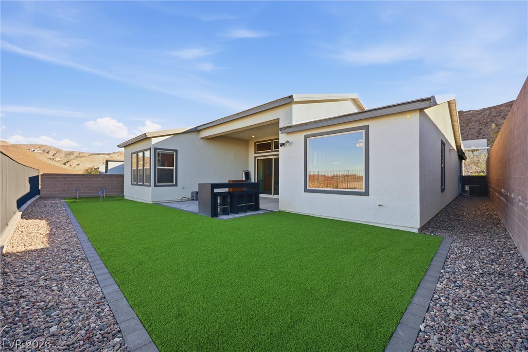 1996 Canyon Highlands Drive