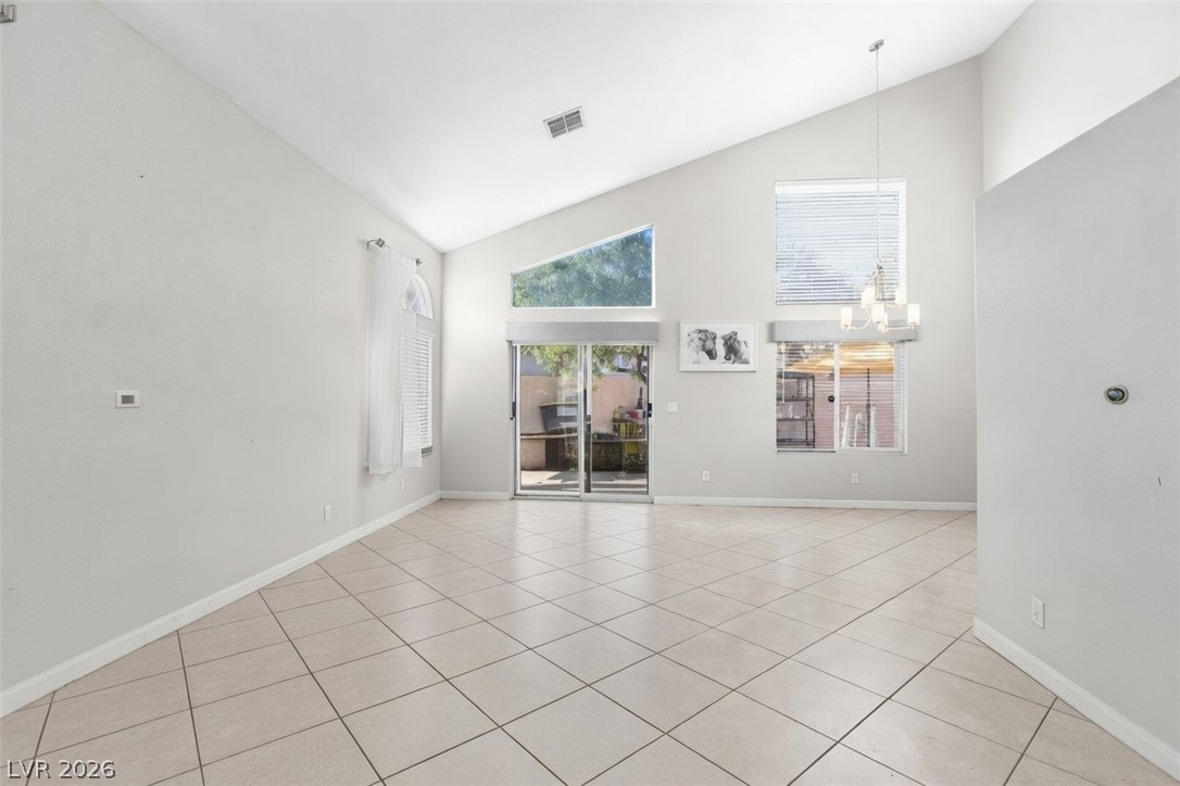 121 Golf Range Street